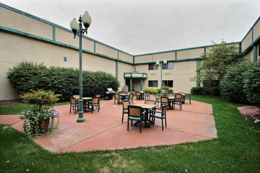 Hotel Baymont By Wyndham Madison West/Middleton Wi West Esterno foto