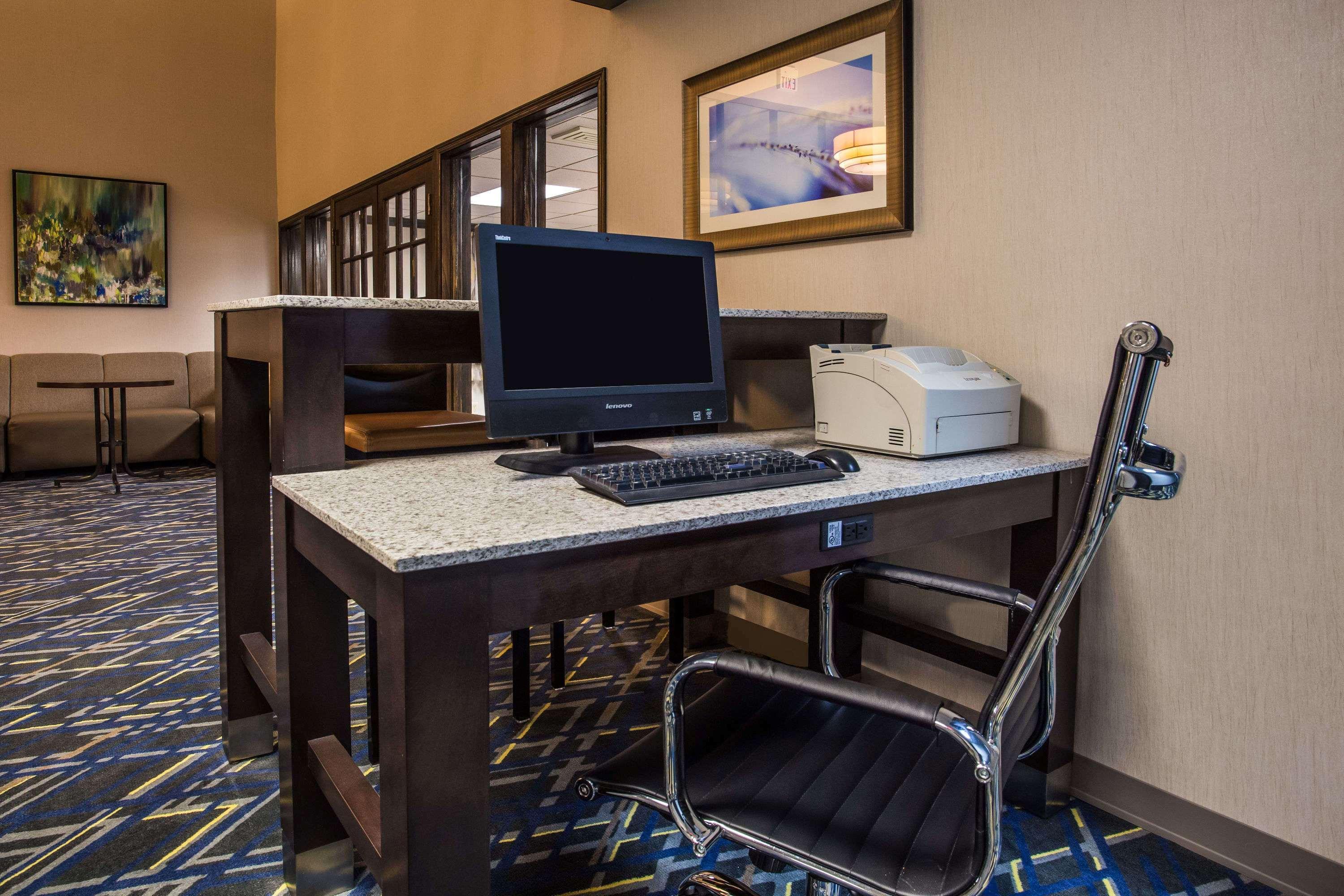 Hotel Baymont By Wyndham Madison West/Middleton Wi West Esterno foto